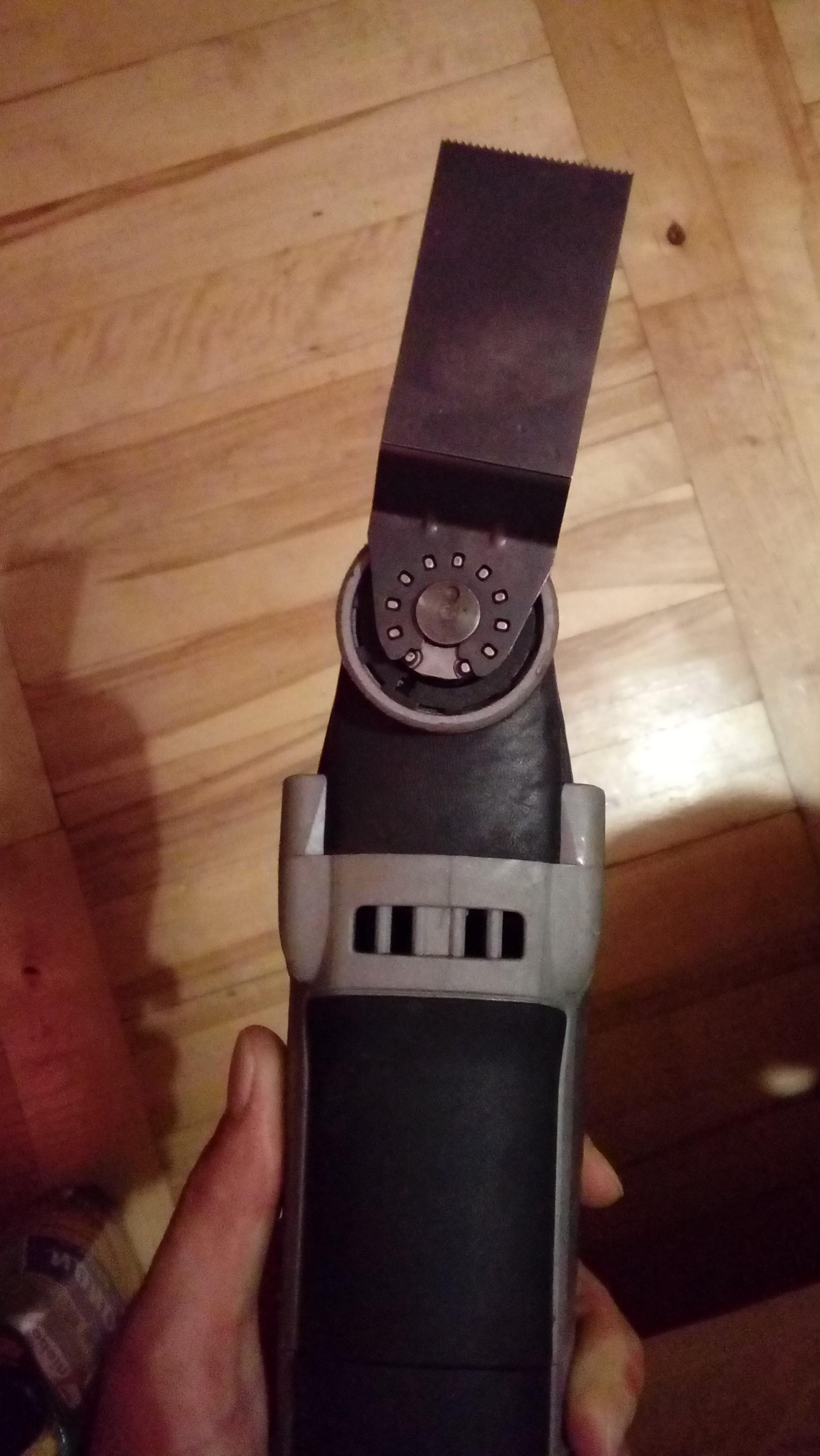 Dremel multimax mm40-krzywa główka pracująca. Tak już zostanie?