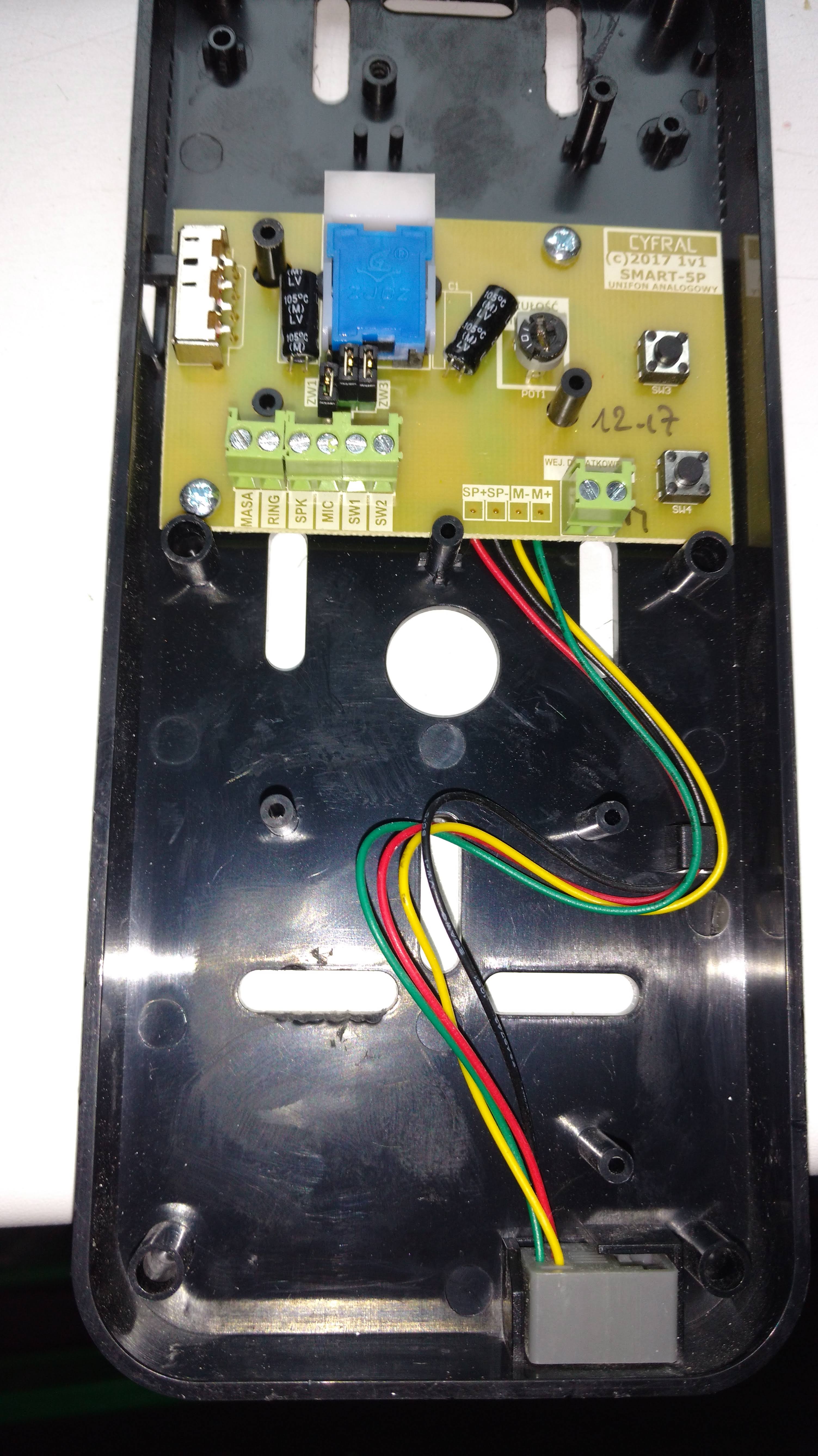 Jak podłączyć domofon Cyfral Smart 5P? - elektroda.pl