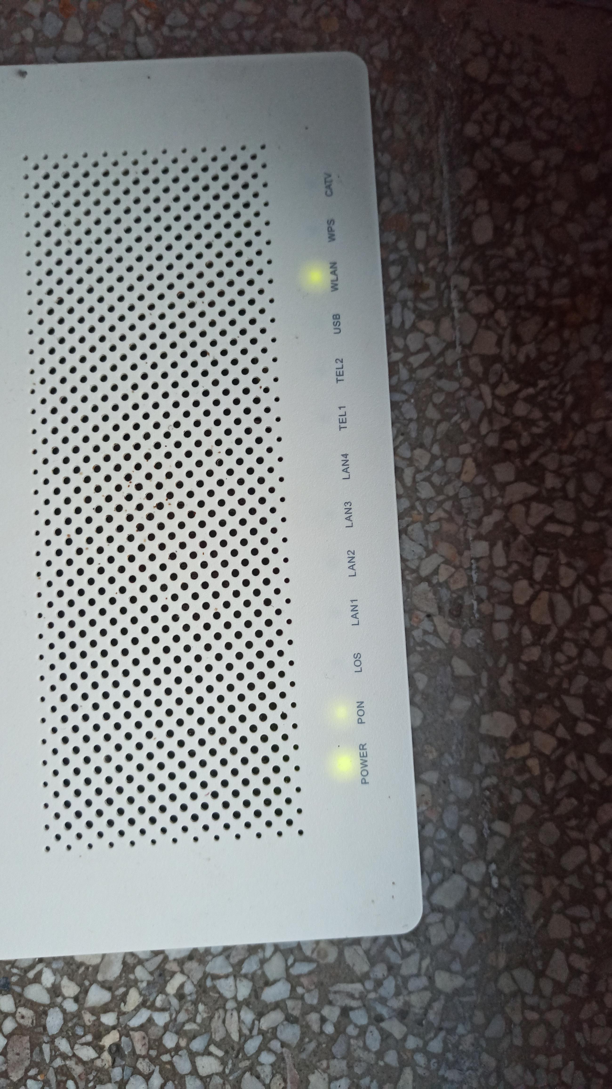 Router Huawei nie wykrywa kabla RJ45 konfiguracja LAN1, LAN2, LAN3, LAN4