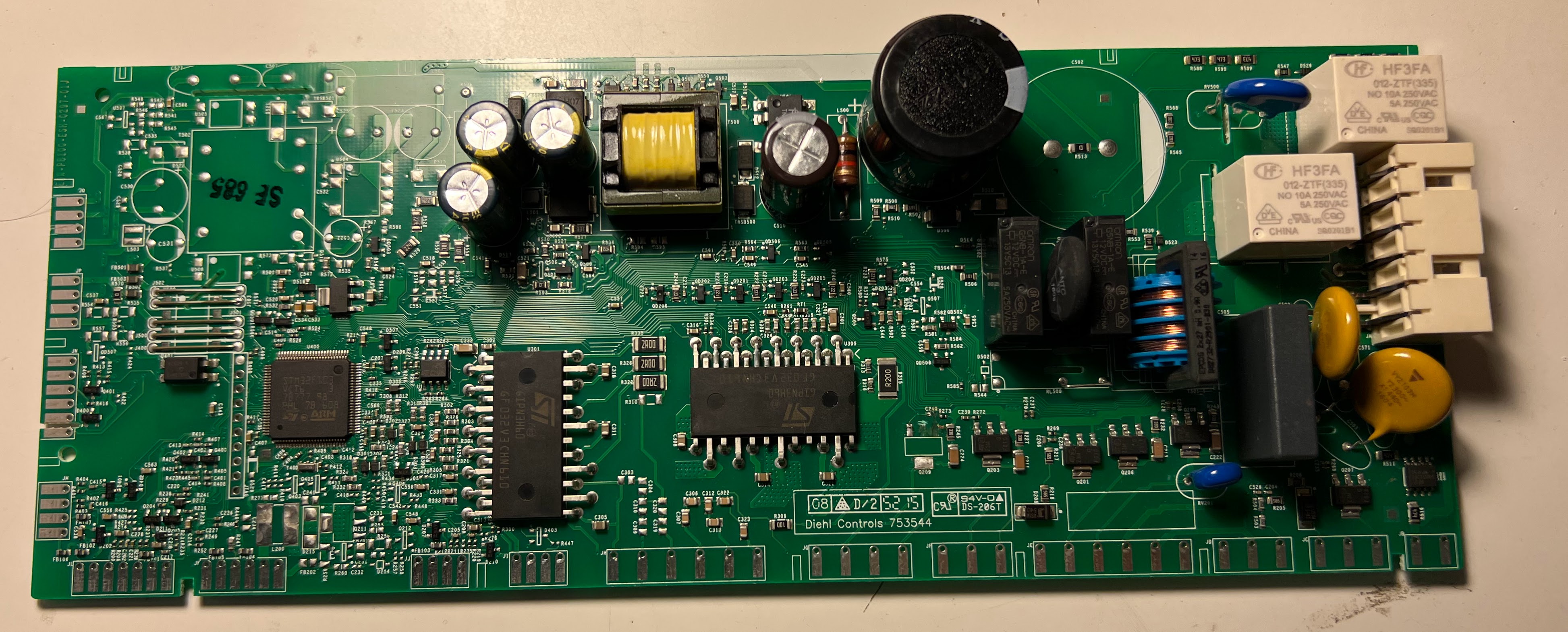 Ikea GHE613CB3 (91143434202 VÄLGJORD) - wartość kondensatora C240 ...