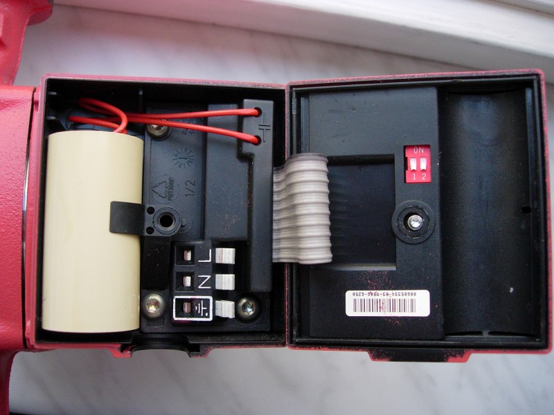 Grundfos UPE 25-25 180 - regulacja? - elektroda.pl