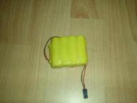 Jaką ładowarkę wybrać do akumulatorów NiCd 600mA 4,8V w modelu RC?