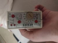 Schemat podłączenia i funkcje przekaźnika czasowego RTx-50