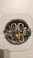 No Electricity in Sockets After Fuse Reset: Iron Plug Incident, DIY Fixes, and Safety Checks