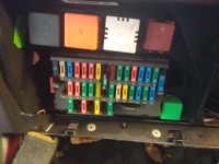 Peugeot 306 1.4 1995 - Problemy z elektryką po wymianie żarówek w zegarach