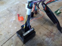 Schemat adaptera do sterowania z kierownicy w Oplu Zafira - trzy kostki