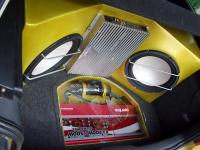 Zabudowa bagażnika Golf IV (2 x infinity ref 1230)