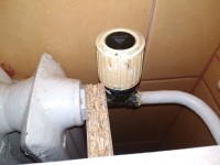 Turning Old Danfoss Vertical Radiator Head to Horizontal Position in a Cast Iron Radiator