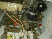 Junkers Gas Stove Heating Issue: Pressure Below 1 Bar, Water Reaches 99 Degrees