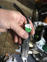 VW Caddy: Dobór anteny do wzmacniacza radiowego - rekomendacje i parametry rezystancji drutu