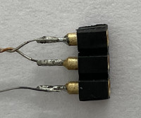 Poszukuję listwy złącz 3-elementowych do odcięcia i pasujących złącz męskich, wymiary w mm