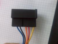 Kostka FORD na ISO. Aby radio zagrało należy przekręcić kluczyk.