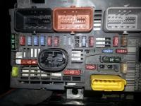 PEUGEOT Expert '09 - BSM R03 - wariują światła, wycieraczki, kontrolki