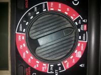 Jak sprawdzić pobór prądu w VW Passat B5 FL 131 PS za pomocą miernika?