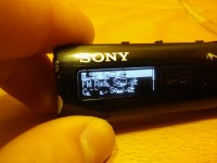 Sony Walkman NWZ-B183f - znaki zamiast liter w menu i nazwach utworów