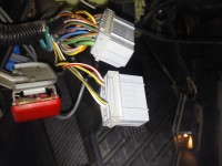 Volvo v40 - jak podpiąć mini ster 1 plus do centralki? Schemat przewodów?