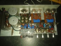 Identyfikacja wzmacniacza stereo z drewnianą obudową - DIY czy fabryczny?