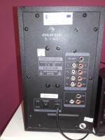 Jak podłączyć zestaw Auna 5.1 WL bez instrukcji?