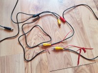 Peugeot 307 - Gdzie podłączyć czerwony kabel kamery cofania w radiu?