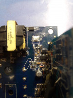 Identyfikacja tranzystora Q4 w falowniku Lenze ESV751N02YXB