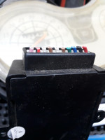 Uniwersalny sterownik zamka ce - Potrzebny opis przewodów.