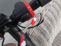 Hulajnoga elektryczna wyrwane przewody Frugal Smart S1