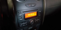 Dacia Duster 2014 - Problem z wprowadzeniem kodu do radia