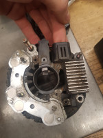 Mazda 121 Alternator - Alternator przestał ładować.