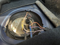 Seat Leon 2004 1.9 TDI - Nieprawidłowe odczyty wskaźnika paliwa, błąd czujnika, przewody odcięte