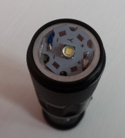 Latarka 1 dioda LED z 3xAAA - Zamiana na UV 395-405nm + zasilanie akumulatorkiem 18650