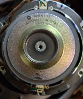 Adaptacja Subwoofera Mercedes W221 do Seata Ibiza 6L - lub głośniki podłogowe z BMW