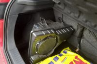 Budowa taniego systemu car audio w Ibizie 6L - subwoofer, wzmacniacz, okablowanie