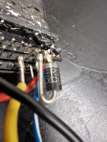 Jak podłączyć żółty przewód w kontrolerze elektrozaworu 12V?