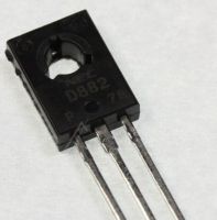 Jak podłączyć przewody do tranzystorów B772 i SD882 w oświetleniu lusterka?