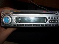 Jak podłączyć radio Roadstar CD 354MP/FM z 20-pinowym złączem?