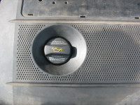 Wypadający korek wlewu oleju w Golfie 4 z 2003 roku - szukam alternatywnych rozwiązań