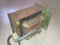 Co za transformator sieciowy i jak go naprawić?