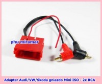 Audi A3 8L - Nie oryginalne radio - subwoofer pod Sub