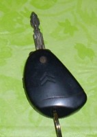 Xsara I 99r - Jak wpiąć prawidłowo sterownik centralnego zamka.