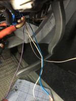 Montaż elektrycznego wspomagania w Fiat Punto 2002 - gdzie podłączyć kable?