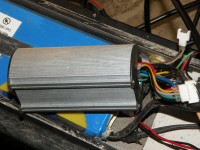 Frugal - Jak podłączyć manetkę gazu do sterownika hulajnogi?