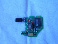 Identyfikacja brakującego elementu w pilocie Scenic