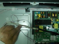 Informacje o telewizorze Continental Edison CE108FHD43L73F z Algierii, produkcja KTC China
