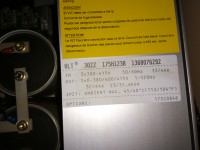 Jak podłączyć rezystor hamujący do falownika Danfoss VLT 3022?