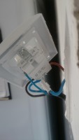 LED Lighting Blinks When Connected to Double Switch: Differences Between Old & New Apartment Setup