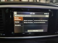 Zamiana radia na model z nawigacją w Kia Sportage 2020 - co jest potrzebne?