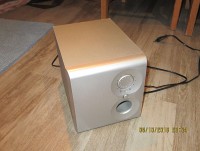 Kino domowe Samsung HT-J4530 - Niskie tony przez subwoofer bardzo słabo słychać.