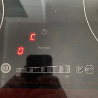 TEKA GKST 60 I4 B Induction Cooktop: Understanding & Resolving Error E4 on One Field