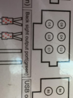 Podłączenie kamery cofania do radio-nawigacji w KIA Sportage III 2011 - Brak wtyczki mini isi