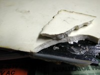 Jaka to masa zalewowa w zasilaczu 25x25x25cm, elastyczna, biała, trudna do oderwania?